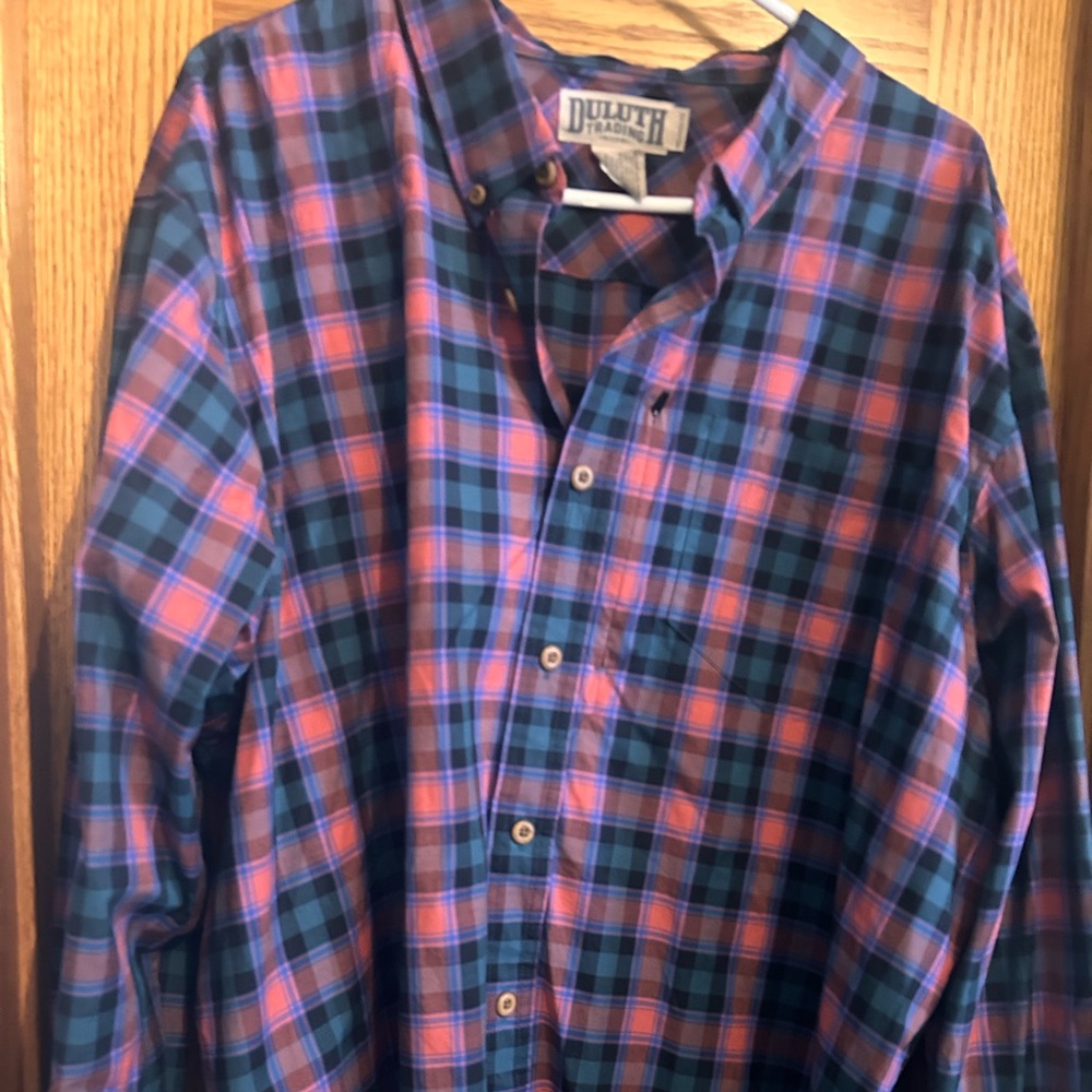 Duluth Trading Co Alaskan Hardgear Boars nest Plaid Shirt - red & blue 2XL